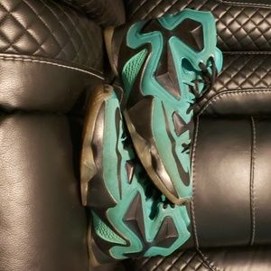 Nike Labron basketball shoes